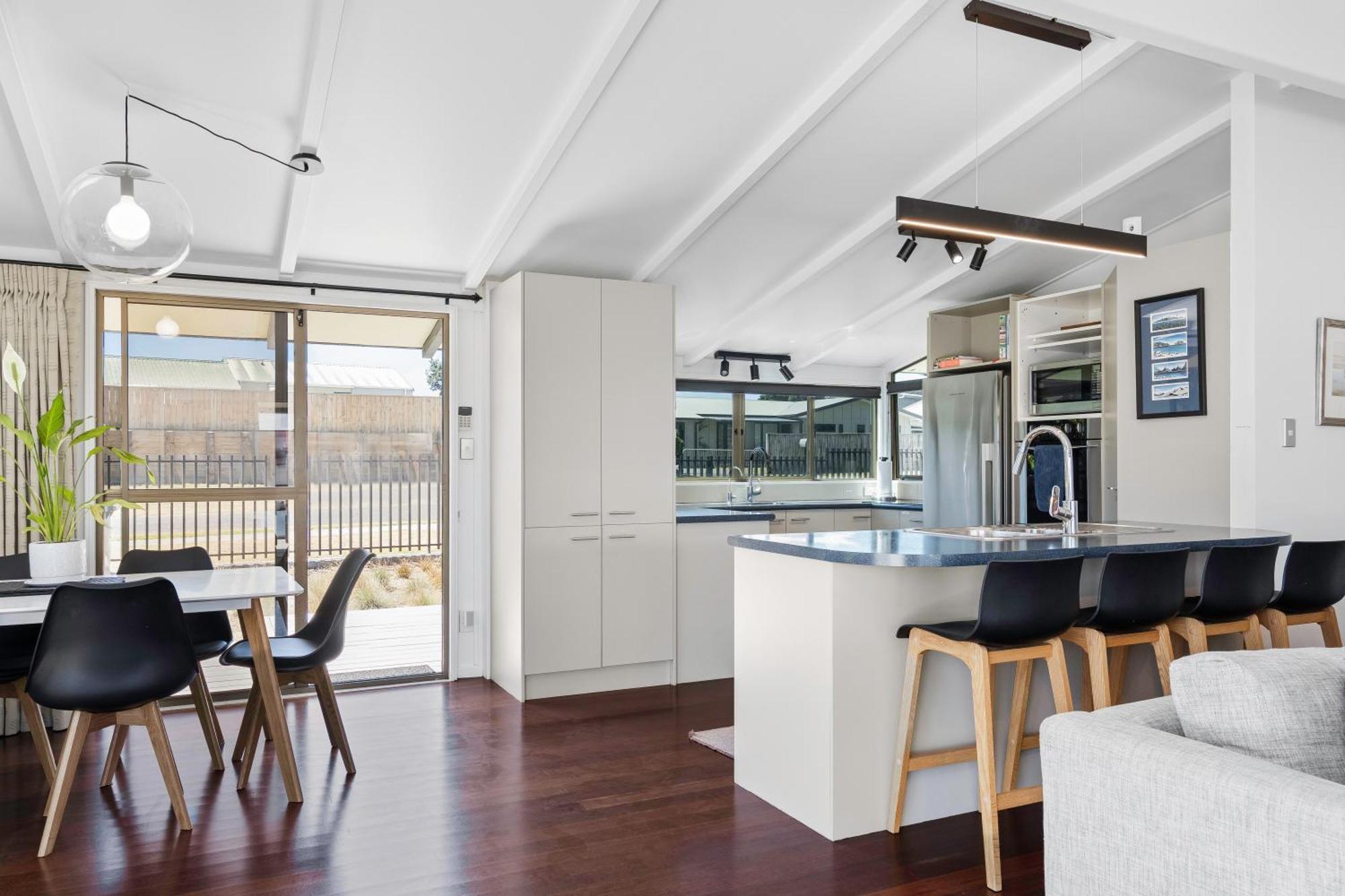 Pukehina Estuary Sunset Views Holiday Home Exterior foto