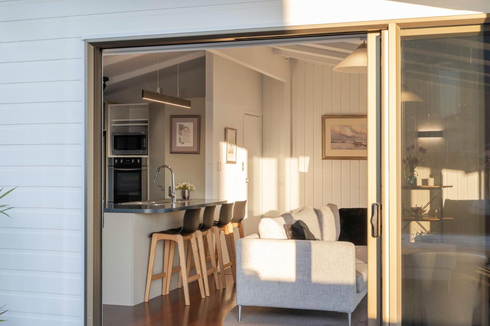 Pukehina Estuary Sunset Views Holiday Home Exterior foto