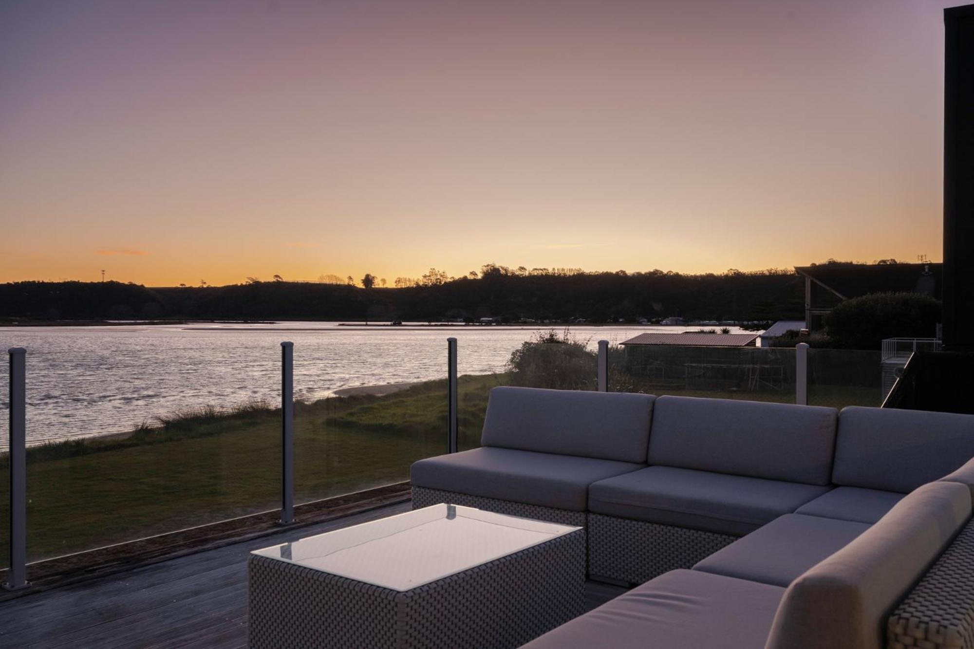 Pukehina Estuary Sunset Views Holiday Home Exterior foto