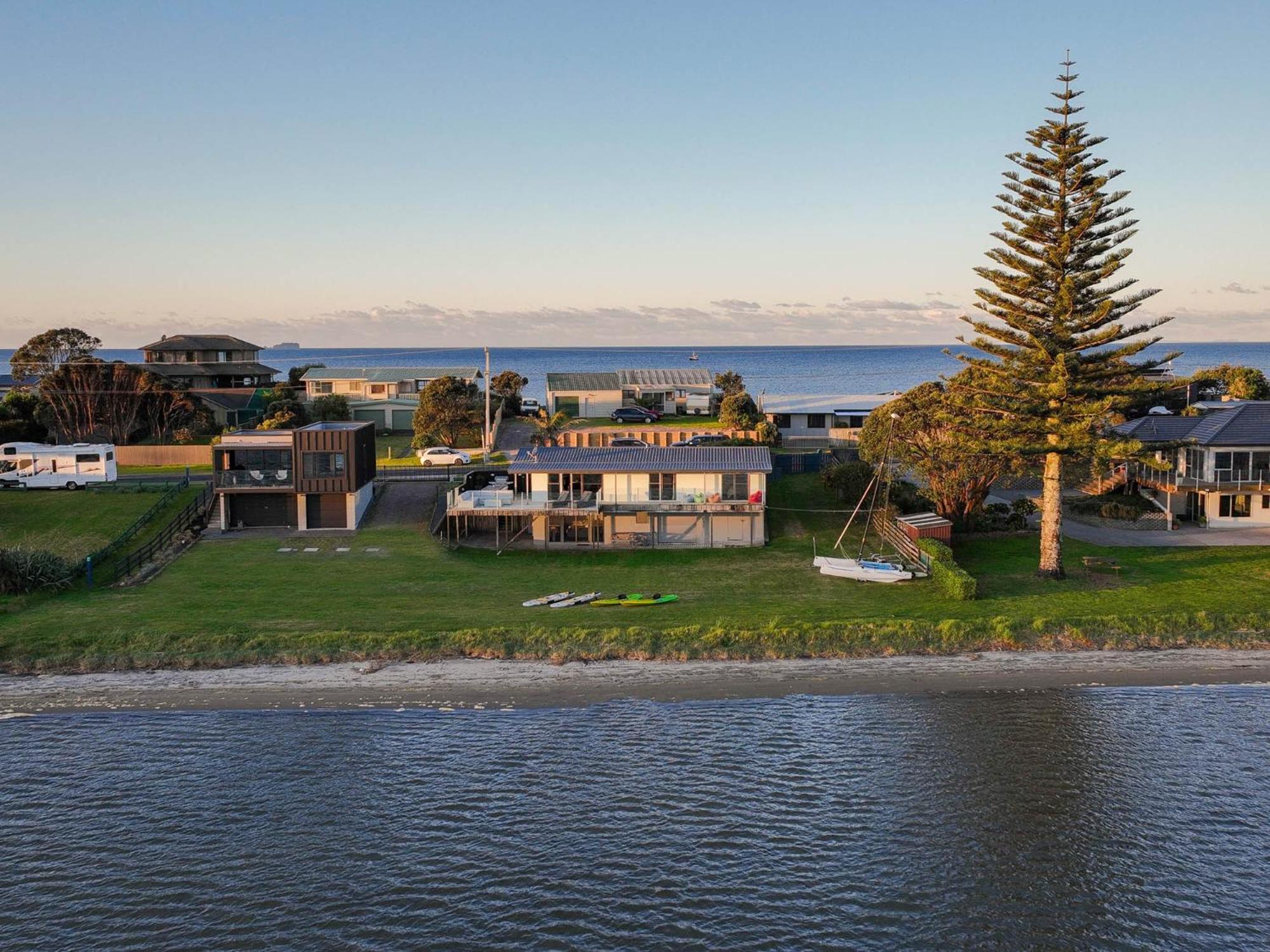 Pukehina Estuary Sunset Views Holiday Home Exterior foto